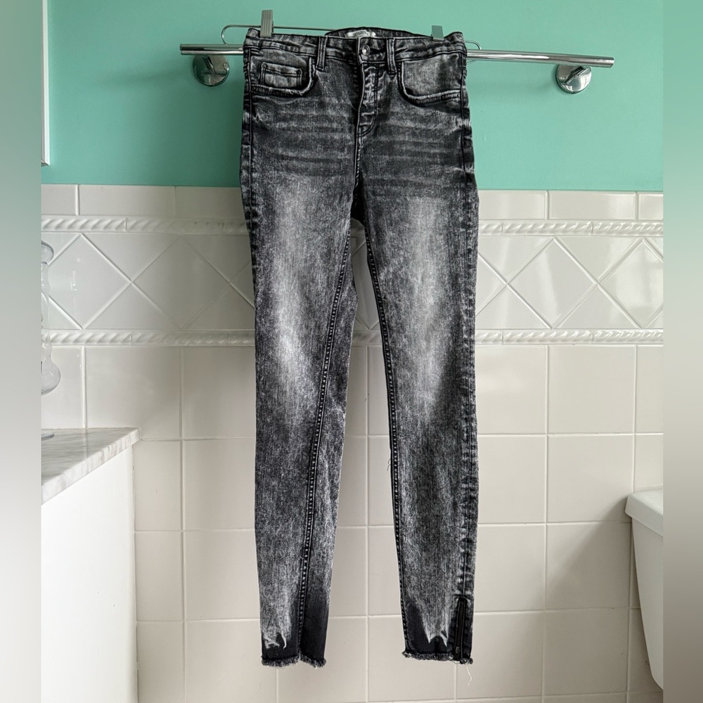 ZARa Stretch Acid Wash Jeans